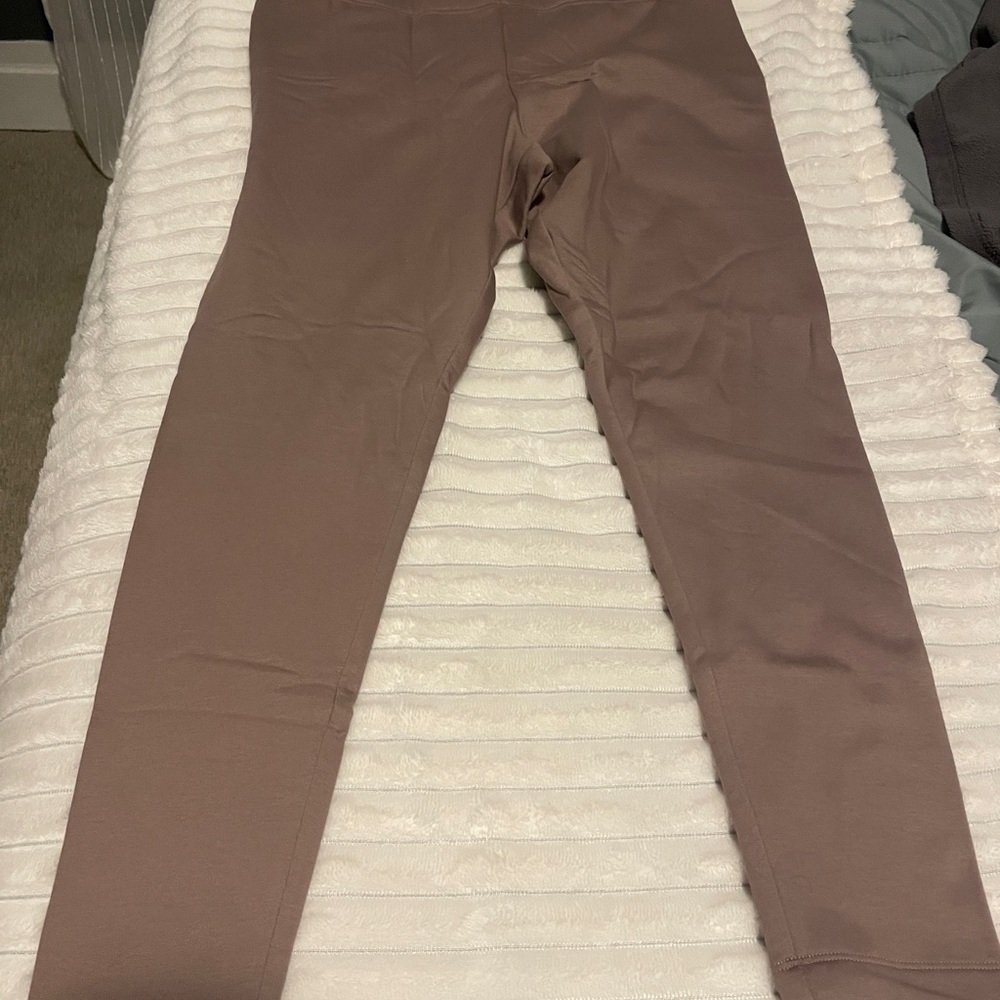 NWT Old Navy women’s fleece lined earthy Mauve leggings size XL - Picture 4 of 8